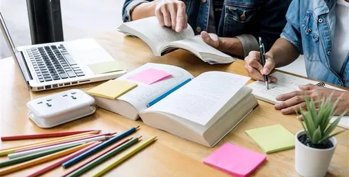 Course Image for 7th Edition of eMarketing Textbook (Local - RSA Delivery)